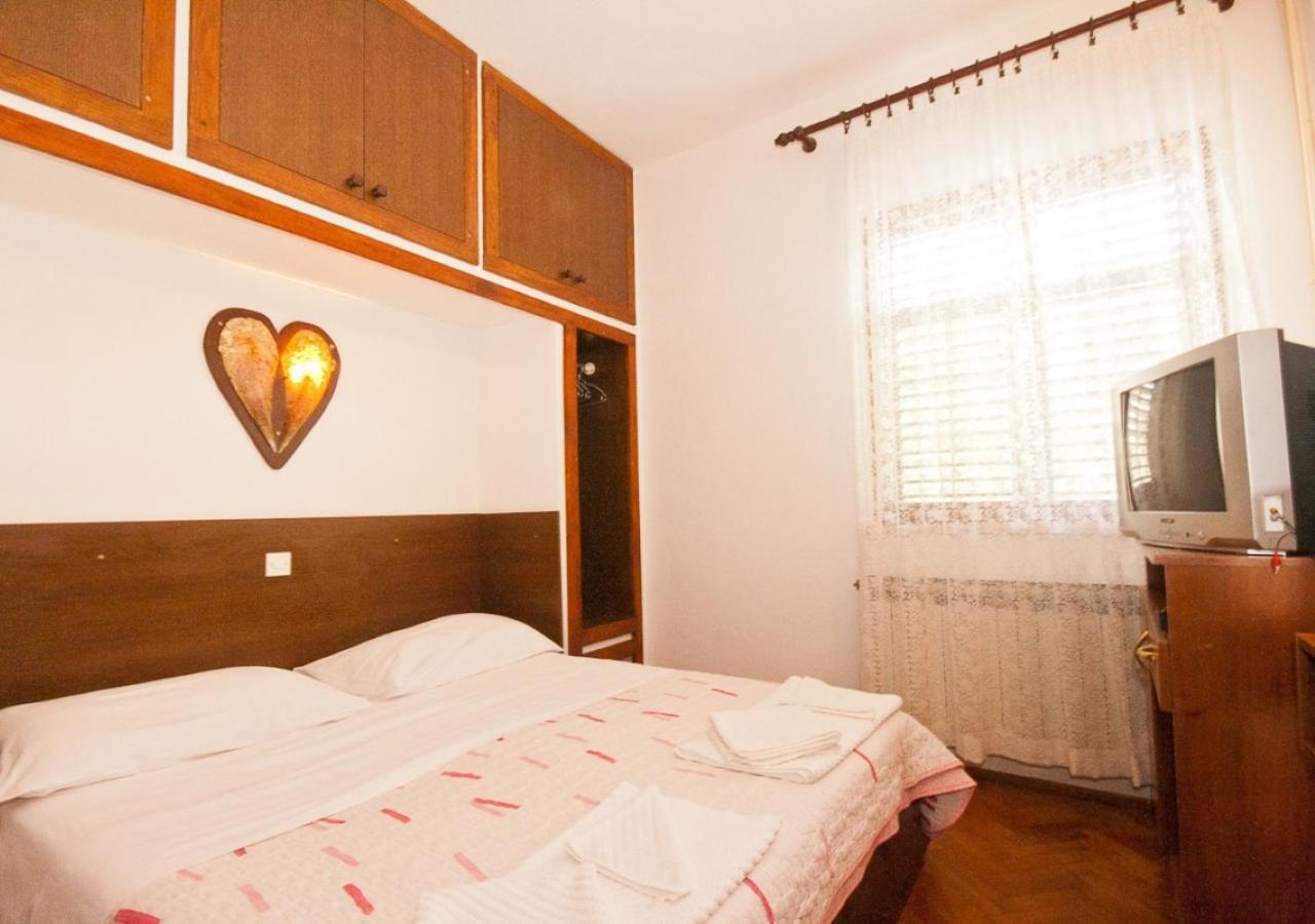 Apartments Surfinia Башка Екстер'єр фото